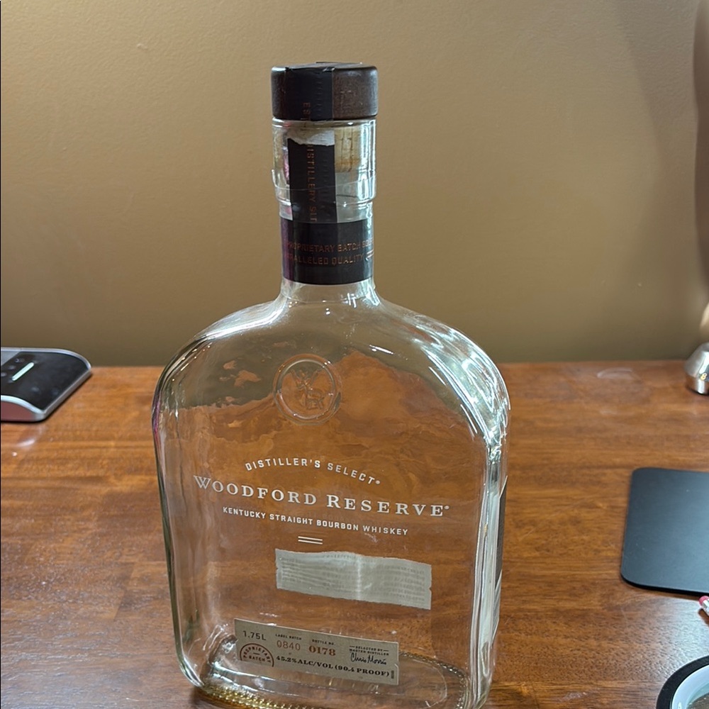 EMPTY Woodford Reserve Kentucky Bourbon Bottle 750 ml Clear Crafts